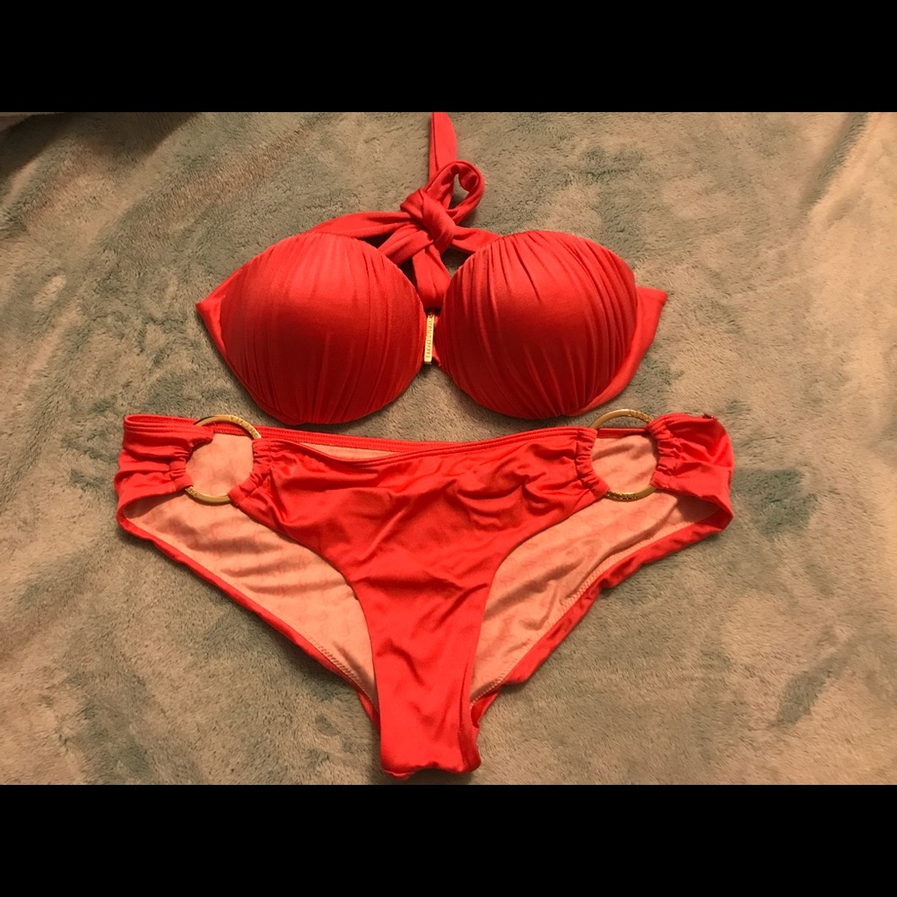 Victoria's Secret bikini